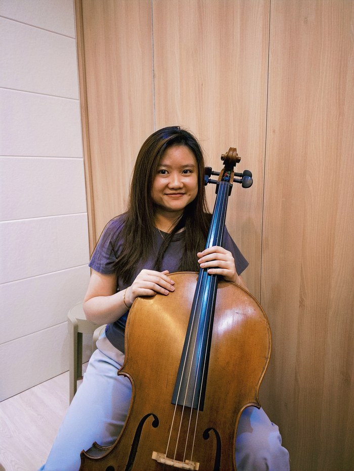 Xin Ying, cello teacher and co-founder